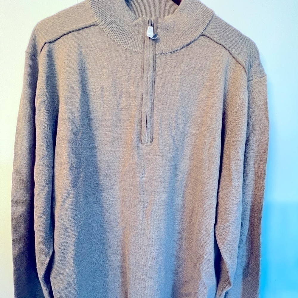 CUTTER and Buck men’s long sleeve dress jersey sweater. Size Large/ Gran…